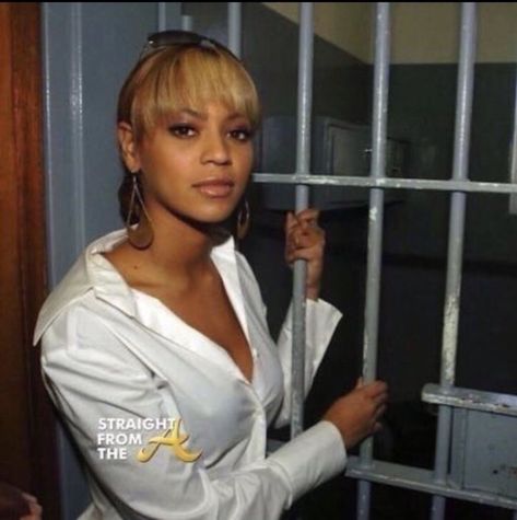 Jail Meme, Beyonce Memes, Reaction Videos, Reaction Face, Funny Profile, Funny Reaction, Queen Bey, Beyonce Knowles, Nelson Mandela