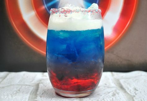 Captain America on the Rocks Cocktail Don Perignon, Disney Cocktails, Patriotic Cocktails, Disney Drinks, Party Cocktails, Party Tips, Themed Drinks, Boozy Drinks, Alcohol Drink Recipes