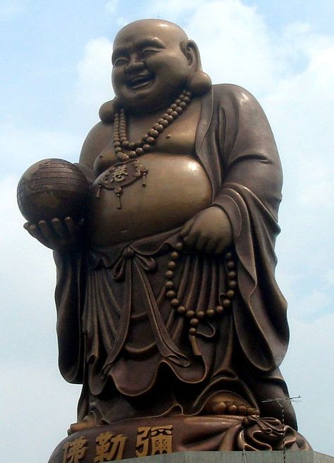 The Lucky Fat Laughing Buddha Statue - History, Significance and Placement Symbole Viking, Art Buddha, Little Buddha, Siddhārtha Gautama, Happy Buddha, Gautama Buddha, Maitreya Buddha, Laughing Buddha, Buddhist Monk