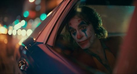 Joker – [FILMGRAB] Joker 2019 Pfp, Joker Cinematography, Joker Stills, Shot Film, Movie Frames, Cinematic Shots, Scene Aesthetic, Joker 2019, Film Shots