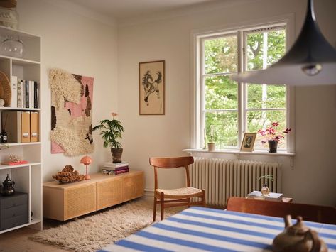 Swedish House Interior, Swedish Style Interior, Swedish Bedroom, Bedroom Scandinavian Style, Swedish Homes, Midsummer's Eve, Swedish Interior Design, My Scandinavian Home, Swedish Apartment