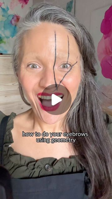 How To Tweeze Your Eyebrows Shape, Soft Arch Eyebrows, Rain Makeup, Shaping Eyebrows, Draw Eyebrows, How To Do Eyebrows, How To Draw Eyebrows, Pro Tip, Eyebrow Shape