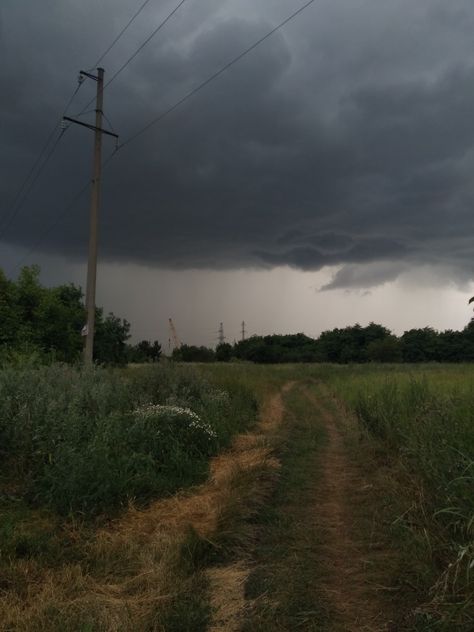 #dark #summer #clouds #sky #field #path Stormy Summer Aesthetic, Dark Field Aesthetic, Dani Aesthetic, Cloudy Field, Dark Field, Vibe Wallpaper, Apocalypse Landscape, Summer Clouds, Halloween Rave