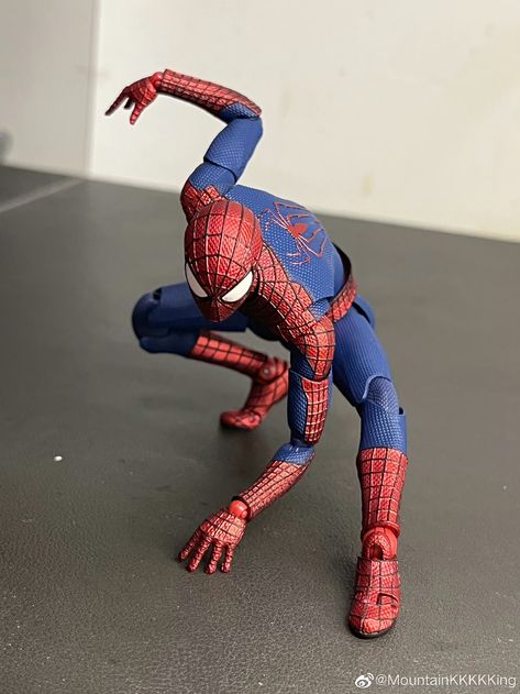 Custom Spiderman Action Figures, Spider Man Figure Poses, Spiderman Action Figures Toys, Spiderman Figure Poses, Spiderman Action Figure Poses, Action Figures Poses, Spider Man Action Figures, Animated Spider, Spiderman Action Figure