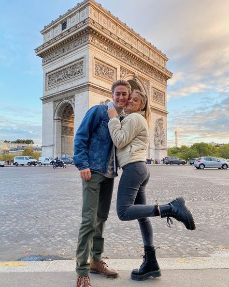 natalie downey on Instagram: "it is the city of love✨" Natalie Zacek Outfits, Natalie Downey, Natalie Zacek, Couple Trip, Couple Inspo, Couples Pics, Friend Photography, Girly Girl Outfits, Best Friend Photography