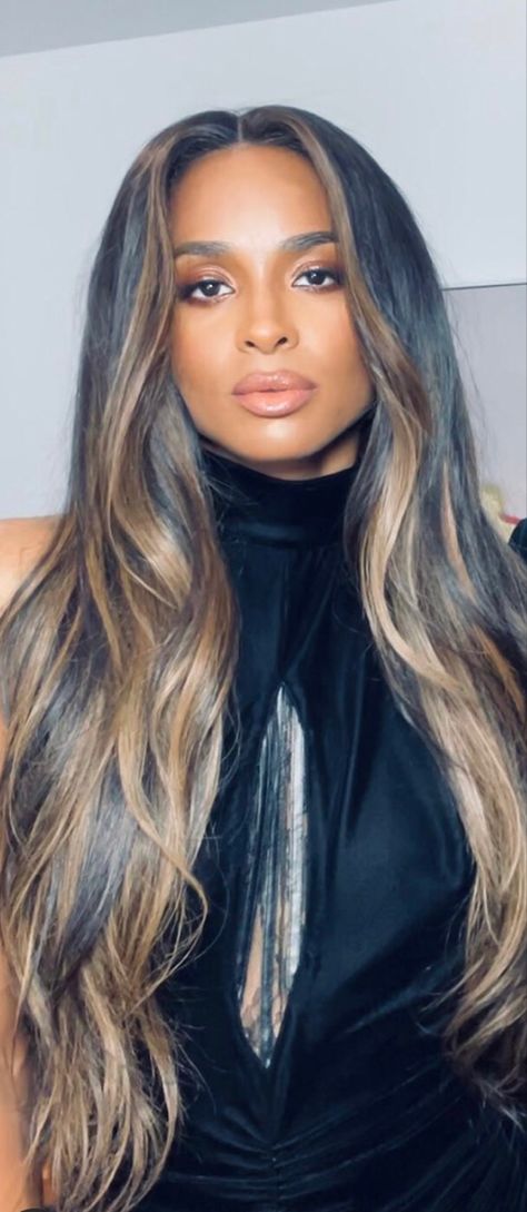 Color Ideas For Hair, Hair Color Suggestions, Caramel Honey Blonde, Ciara Hair, Spring Hair Color Trends, Hair Caramel, Gorgeous Hair Color, Spring Hair Color, Caramel Hair