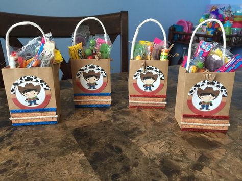 Cowboy Candy, Party Candy Bags, Ideas Cumpleaños, Birthday Designs, Rodeo Birthday, Baby Boy First Birthday, Cowboy Theme, Cowboy Birthday, Cowboy Party