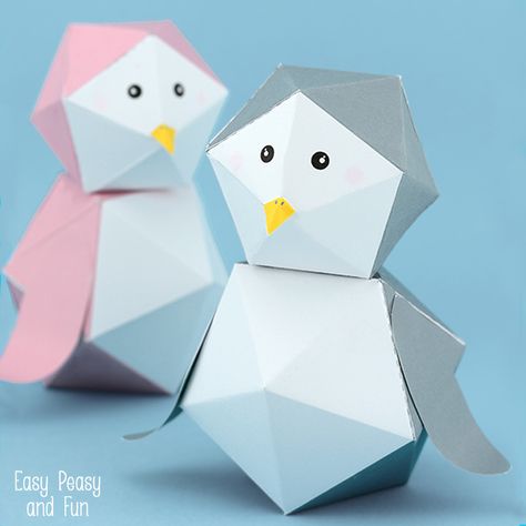 Free Printable Penguin Paper Toy Winter Paper Crafts, 3d Penguin, Paper Toys Diy, Paper Toy Printable, Diy Schneemann, Diy Paper Toys, 3d Templates, Printable Toys, Penguin Crafts