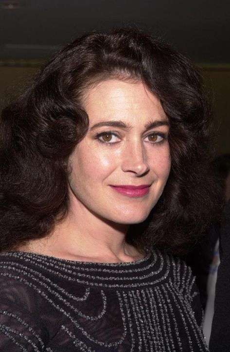 Sean Young Blade Runner, Runner Quotes, Sean Young, To Be Human, Be Human, Sci Fi Films, Young Actresses, Stana Katic, Celebrity Beauty