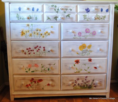 Hand Painted Texas Wild Flower Chest at Miz Helen's Country Cottage Flowers Painted On Furniture, Drawer Painting Ideas Aesthetic, Handpainted Dresser, Painted Chest Of Drawers, Hand Painted Dressers, Dresser Ideas, Room Painting, Painted Chest, Painted Dresser