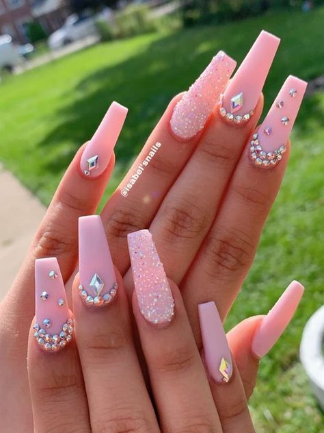 40+ Nail Designs With Rhinestones Colored Nails With Rhinestones, Cute Dimond Nails, Baby Pink Nails With Rhinestones, Pink Nails With Rhinestones, Diamond Pink Nails, Baby Pink Nails Acrylic, Ongles Bling Bling, Baby Pink Nails, Nails Design With Rhinestones