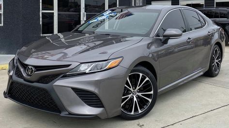 Toyota Camry Gray, Grey Toyota Camry, 2019 Toyota Camry Xse, Camry 70, Parallel Reality, Devney Perry, Car Life Hacks, Car Life, Car Things