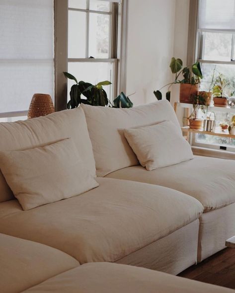 Sixpenny on Instagram: “📷: @chyism #AriaSectional in Water Lily, Light Weight Linen” 6 Penny Sofa, Six Penny Neva Sofa, Six Penny Sofa Living Room, Six Penny Neva Sectional, Six Penny Couch, Six Penny Sectional, Linen Couch Living Room, Six Penny Sofa, Six Penny