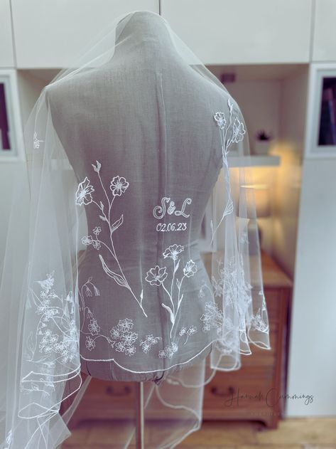 Initials and wedding date embroidered on a bespoke veil using artisan freemotion embroidery. Embroider On Tulle, Bridal Veil Embroidery, Wedding Veil Embroidery, Bespoke Veil, Embroidery Veil, Initials Embroidery, Veil Embroidery, Freemotion Embroidery, Veil Ideas