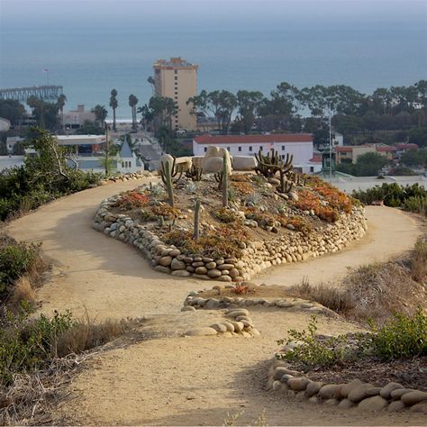 When you think of California, you’re likely imagining a place like Ventura: sweeping coastline, flip flops, wetsuits, old Volvos hauling surfboards. Here's how to get the best out of it. #visitventura Montana Trip, Ventura Beach, West Coast California, La Girls, Channel Islands National Park, Retirement Travel, Girl Trip, Ventura California, Travel California