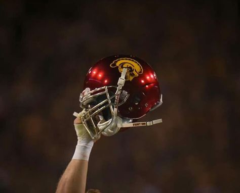 We Are SC Usc College, Usc Trojans Football, Trojans Football, Usc Football, College Football Teams, Usc Trojans, Phone Theme, World Of Sports, Football Season