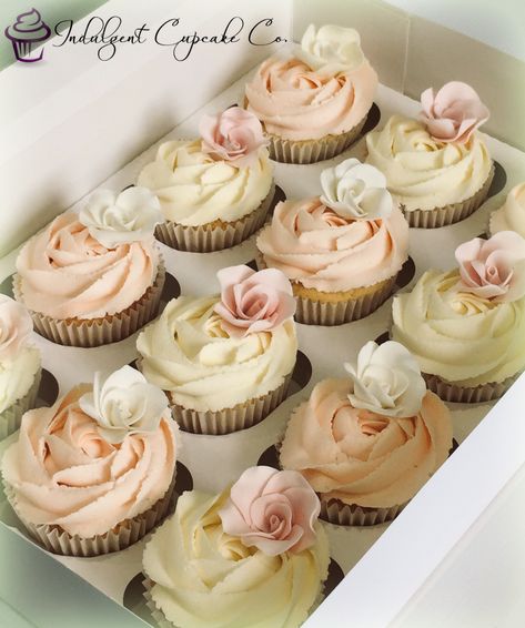 Blush pink and cream/white cupcakes topped with sugar roses........ Rose Gold Cupcakes Blush Pink, Wedding Cupcakes Pink And White, Cupcakes With Roses On Top, Blush Pink Wedding Cupcakes, Quinceañera Treats, Granny Cakes, Blush Cupcakes, Pink Wedding Cupcakes, School Cakes