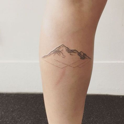 Tattoo artist: Jess Chen Reflection Tattoo, Small Mountain Tattoo, Tattoos Mandala, Small Tattoos Simple, Tattoos Geometric, Geniale Tattoos, Mountain Tattoo, Waves Tattoo, Nature Tattoos