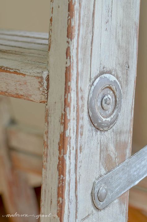 Chalk Paint on Metal Hardware Wood Aging Techniques, How To Paint Shabby Chic Furniture Diy, Step Ladder Ideas, Old Wood Ladder, Distressed Furniture Diy, Diy Candle Sticks, Chalk Paint Makeover, Vintage Ladder, Diy Cabinet Doors