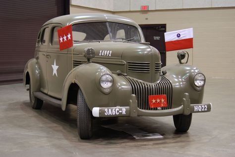 Chrysler 1939 Staff Car that belongs to the Veterans Memorial Museum Chrysler Fifth Avenue 1988, Chrysler Imperial 1966, Military Car, Veteran Car, 1920s Automobile, Vintage India, Army Truck, Memorial Museum, Veterans Memorial