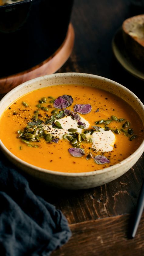 Pumpkin Turmeric Soup, The Best Pumpkin Recipes, Curry Pumpkin Soup Pioneer Woman, Ginger Turmeric Recipes, Aip Fall Soups, Aip Pumpkin Soup Recipes, Pumpkin Carrot Ginger Soup, Ginger Pumpkin Soup, Vegan Golden Soup