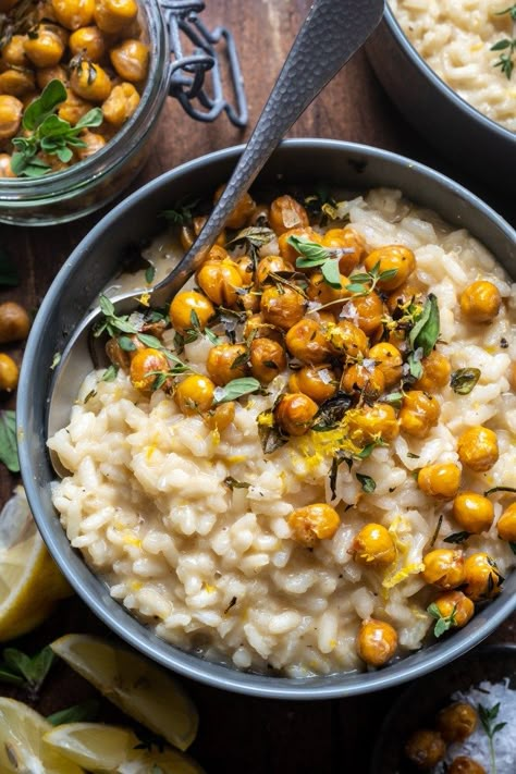 Lemon Risotto with Herb Roasted Chickpeas - Wandering Chickpea Lemon Risotto With Herb Roasted Chickpeas, Flavorful Vegetarian Recipes, Chickpea Risotto, Risotto Ideas, Fall Risotto, Risotto Recipes Vegetarian, Lemon Risotto Recipes, Lemon Chickpea, Cooking In Kitchen