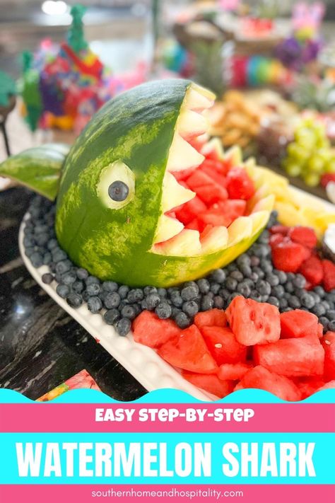 Fruit Fish Platter, Cut A Watermelon, Watermelon Shark, Shark Week Party, Fruit Board, Baby Shower Snacks, Watermelon Carving, Luau Birthday, Watermelon Fruit