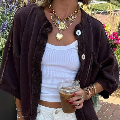 Caroline Bankston on Instagram: "Coffeee run🧸🧸🧸☕️☕️☕️🤎🤎🤎🥥🥥🥥" Carrie Bankston Outfits, Carrie Bankston, Caroline Bankston, Fit Inspo, Fall 2024, Fitness Inspo, Fashion Inspo Outfits, Carry On, Fashion Inspo