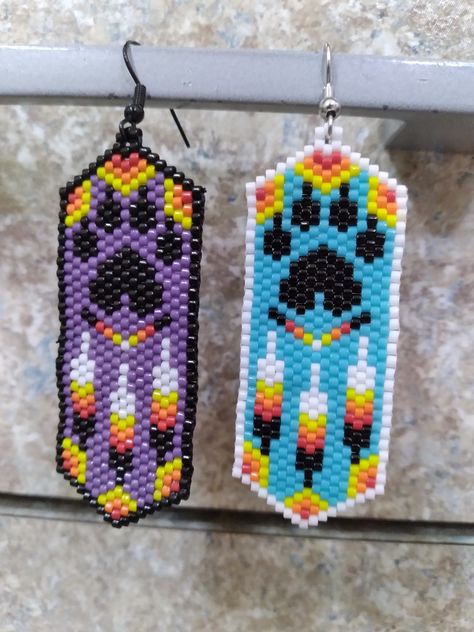 Native Bear Paw, Delica Earrings, Brick Stitch Pattern Earring, Beaded Feathers, Miyuki Earrings, Special Earrings, Native American Beadwork Patterns, Beautiful Beaded Earring, Native Beading