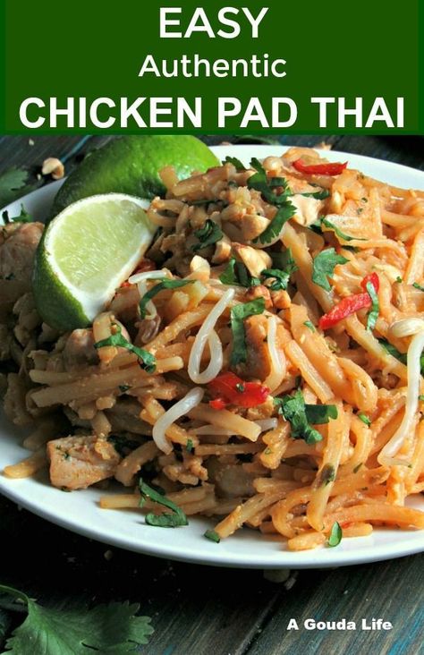 Wheat Pasta Recipes, Chicken Pad Thai, Wheat Pasta, Easy Asian Recipes, One Pot Chicken, Thai Dishes, Easy Pasta Recipes, Noodle Dishes, Asian Cooking