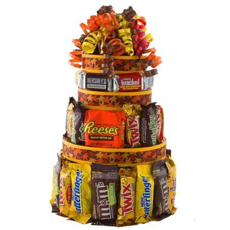 Autumn Treats Candy Cake gift basket Lottery Ticket Raffle Basket, Popcorn Gift Basket, Cake Gift Basket, Candy Bar Cake, Autumn Treats, Baskets Christmas, Thanksgiving Candy, Candy Arrangements, Bar Cake