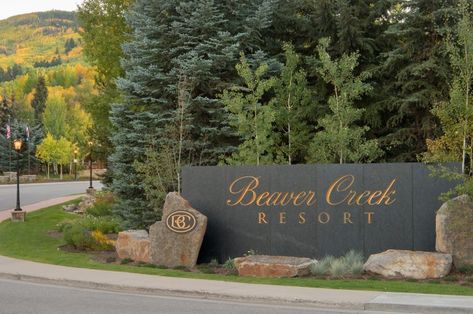 Ranch Entrance Ideas, Subdivision Entrance, Neighborhood Signs, Monument Signage, Farm Entrance, Entrance Signage, Wayfinding Signage Design, Monument Signs, Storefront Signs