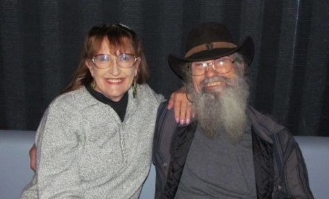 Where�s Uncle Silas Robertson�s Better Half? Si Robertson, Uncle Si, All Cartoon Characters, Robertson Family, Duck Commander, Quack Quack, Duck Dynasty, Lucille Ball, John Wayne