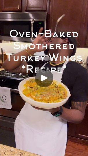 Roasted Turkey Wings In Oven, Soul Food Turkey Recipes, Smothered Turkey Drumstick Recipe, Southern Style Turkey Wings, Oven Turkey Wings Recipe, Baked Smothered Turkey Wings, How To Cook Turkey Wings In The Oven, How To Cook Turkey Wings, Turkey Thigh Recipes Slow Cooker