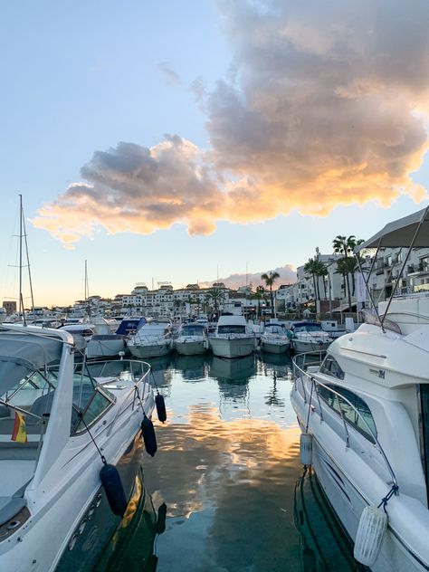 Summer In Marbella, Puerto Banus Marbella Aesthetic, Marbella Spain Aesthetic, Marbella Aesthetic, F1 Lifestyle, Beautiful Places In Spain, Spain Aesthetic, Places In Spain, Puerto Banus