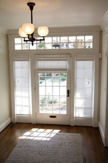 Curtains, Drapes and Blinds for a Glass Front Door | Apartment Therapy Glass Front Door Privacy, Front Door Window Covering, Front Door Apartment, Door Apartment, Front Door Curtains, Ideas Armario, Sidelight Windows, Door Shades, Door Window Covering