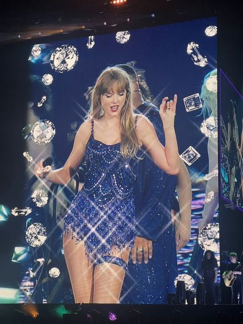 Eras Tour Stage, Eras Tour Atlanta, Blonde With Blue Eyes, Taylor Smith, Estilo Taylor Swift, Alycia Debnam Carey, Swift 3, Taylor Swift Album, Long Live Taylor Swift