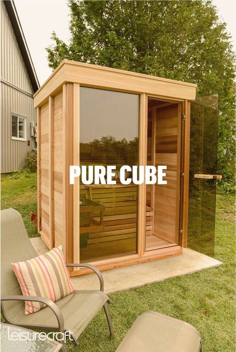 Back Garden Sauna, Backyard Sauna Ideas Landscaping, Small Outdoor Sauna Ideas, Outdoor Sauna Uk, Sauna In The Garden, Mini Sauna Outdoor, Small Backyard Sauna, Outside Sauna Ideas, Home Sauna Outdoor