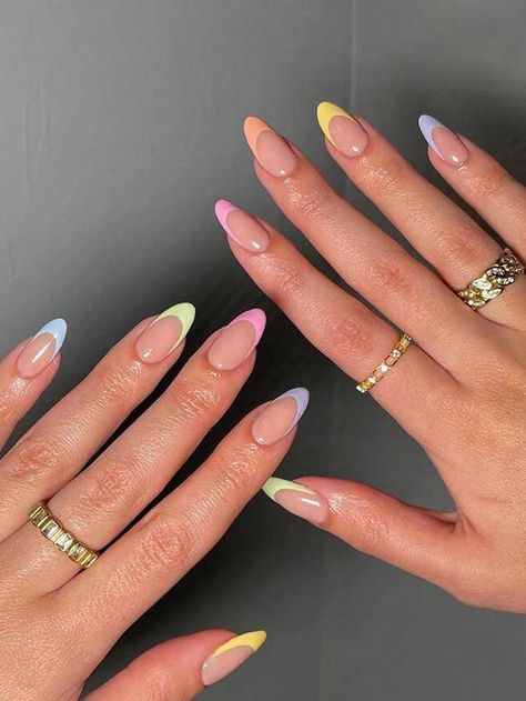 Trendy Nails Summer 24, French Tip Nails Multicolor, Vacation Nails French Tips, Summer Nail 2024 Trends French, Simple Summer Nail Ideas 2024, Coloured French Nails Tips, Rainbow French Tips, Colored French Nails, Halo Nails