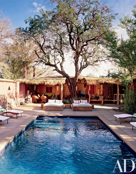 With a nod to ancient cultures, the architects craft the adobe-walled oasis in the heart of the Atacama Desert Hotel Landscape, Adobe House, Clay Houses, Luxury Boutique Hotel, Home Landscaping, Farmhouse Bathroom Decor, Dream Backyard, Archaeological Site, House Goals