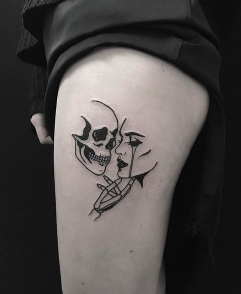 50+ Tattoos by Johnny Gloom from Paris - TheTatt Tattoo Ideas Tumblr, Johnny Gloom, Skeleton Tattoos, Inspiration Tattoos, Tattoos Geometric, Halloween Tattoo, Halloween Tattoos, Aesthetic Tattoo, Skull Tattoos