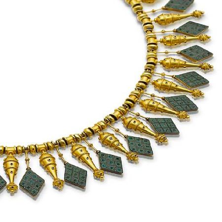 A rare gold and micromosaic necklace, by Castellani, circa 1875. Photo courtesy Bonhams  Of archaeological revival design, the woven gold chain threaded with spherical and spool-shaped gold beads, suspending a fringe of lozenge-shaped micromosaic drops, alternating with amphorae of pierced and ropetwist decoration, maker's mark, length 40.1cm., cased by S.J.Phillips, London - Estimate: £15,000 - 20,000 Micromosaic Jewellery, Castellani Jewelry, Mosaic Necklace, Period Jewelry, Revival Design, Gothic Cosplay, Pearls Of Wisdom, Antique Jewellery Designs, Historical Jewellery