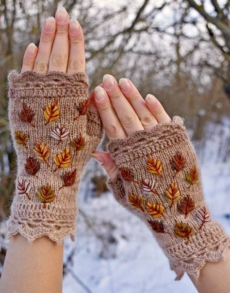 Bruges Lace, Glove Pattern, Crochet Gloves Pattern, Knitted Mittens, Crochet Fingerless Gloves, Hand Gloves, Fingerless Gloves Knitted, Crochet Gloves, Knit Mittens