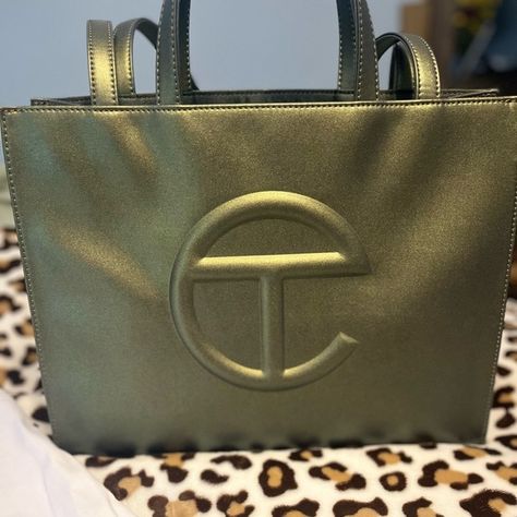 Telfar Medium Shopping Bag  Telfar Shopping Bag, Telfar Handbags, Work Tote, Daily Essentials, Carry On, Handbags, Fashion Tips, Clothes Design