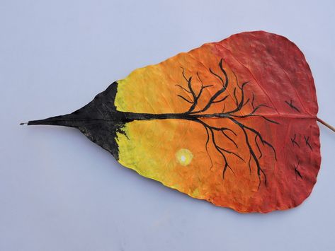 Sunset Painting Diy, Peepal Leaf, Maple Leaf Art, Paintings Diy, Leaf Art Diy, Dry Leaf Art, Sunset Paintings, Oil Pastel Drawings Easy, Soft Pastel Art