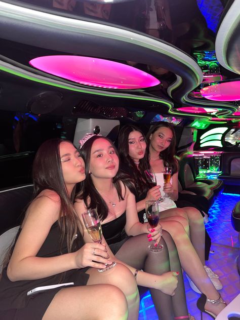 Hoco Pictures Ideas, Party Bus Birthday, Black Widow Outfit, Sweet Sixteen Party Themes, Hoco Pictures, Purple Sweet 16, Limo Party, Sweet Sixteen Birthday Party Ideas, Prom Photoshoot