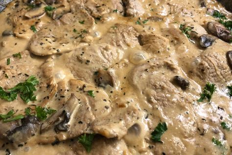 Pork Medallions with Tarragon Cream Sauce Tarragon Cream Sauce, Christmas Pork, Boneless Pork Loin Chops, Mustard Cream Sauce, Pork Medallions, Pork Entrees, Mushroom Pork Chops, Pork Loin Chops, Pork Tenderloin Recipes