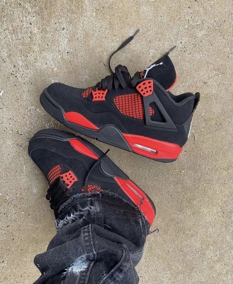 Air Jordan 4 Red Thunder, Jordan 4 Retro Red Thunder, Jordan 4 Red Thunder, Doudoune The North Face, Jordan 4 Red, Red Thunder, Red Jordans, Nike Air Jordan 4, Jordan 4s