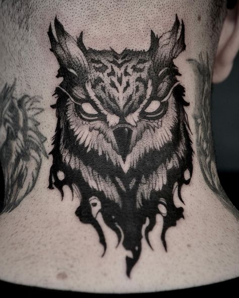 Tattoo Ideas Summer, Siren Tattoos, Dark Tattoo Ideas, Rip Tattoos, Rip Tattoos For Mom, Dark Feminine Tattoos, Gotik Tattoo, Owl Tattoo Drawings, Cool Ear Tattoos