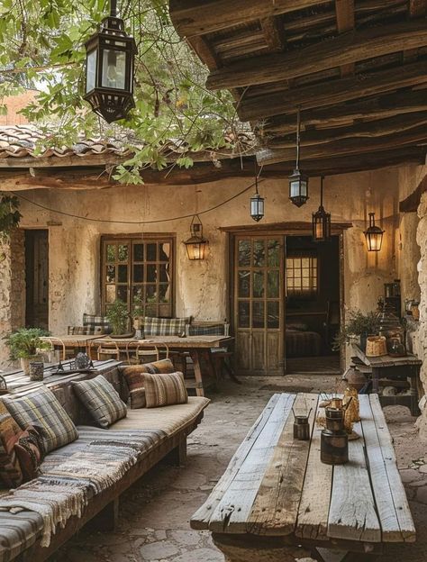 Stone House Decor, Old House Design, Spanish Village, Outdoor Cooking Area, Barn Renovation, House Design Exterior, Rest House, Beauty Salon Decor, Casas Coloniales